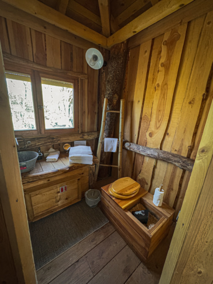 Salle de bain et toilette sèche